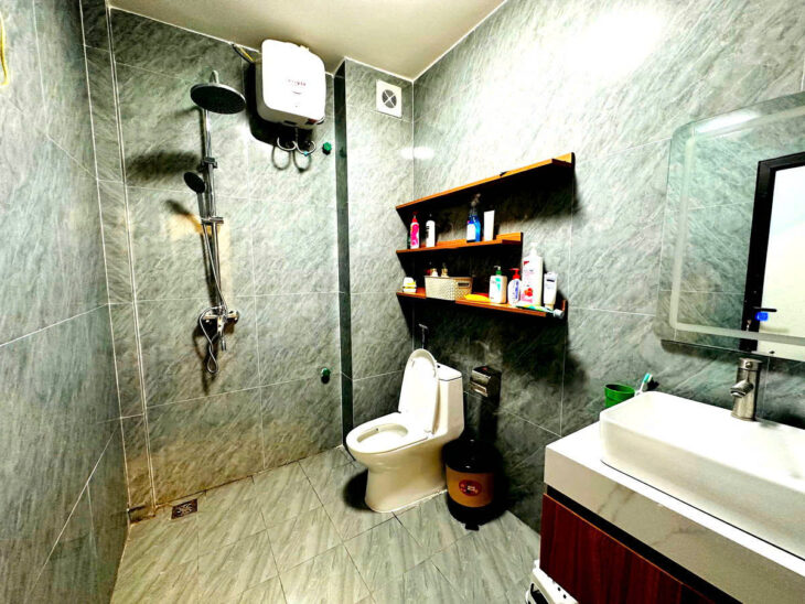 BÁN NHÀ XUÂN DIỆU, TÂY HỒ. 40M2 6 TẦNG MT 4M GIÁ 12,8 TỶ-NHÀ MỚI ĐẸP LONG LANH – CHỦ THUÊ THIẾT KẾ