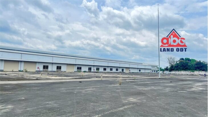 X108 nhà xưởng bán chủ trương SX thực phẩm. khuôn thảm nền bê tông toàn bộ