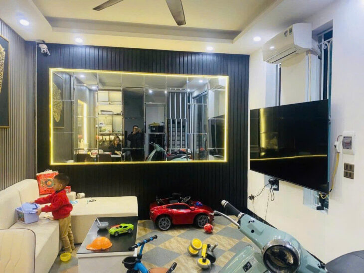 BÁN NHÀ ĐẸP BÙI XƯƠNG TRẠCH 5 TẦNG FULL NỘI THẤT, NGÕ 3 GÁC GIÁ 8,5 TỶ