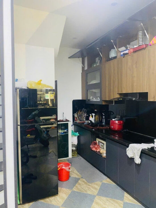 BÁN NHÀ ĐẸP BÙI XƯƠNG TRẠCH 5 TẦNG FULL NỘI THẤT, NGÕ 3 GÁC GIÁ 8,5 TỶ