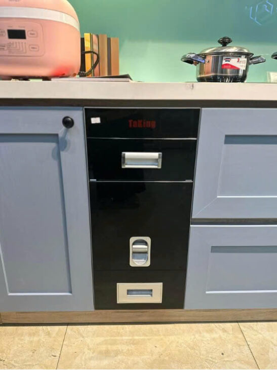 Thùng Gạo Mặt Gương TaKing Cao Cấp, Sang Trọng