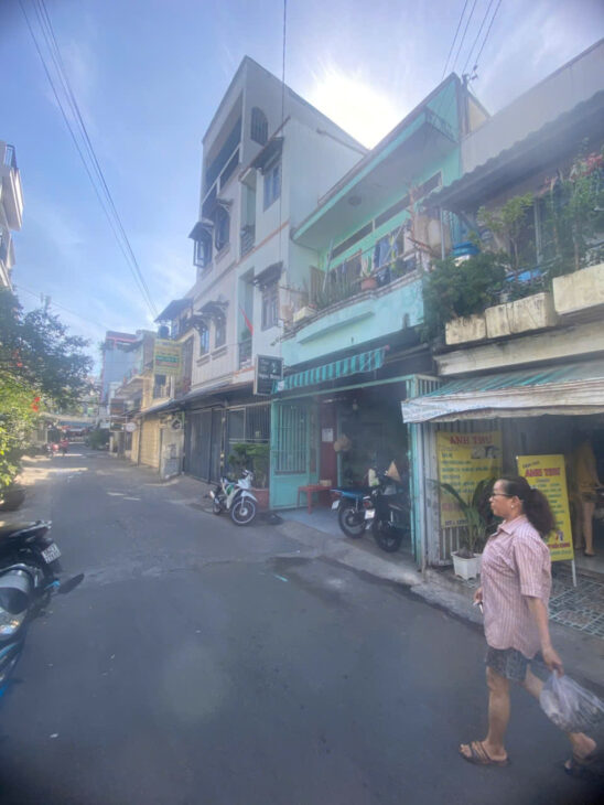 HOT! CHỦ KẸT TIỀN CẦN RA GẤP. DƯƠNG BÁ TRẠC DT: 67.5 M2 (3.9 X 17M) 4 T-4PN-CHỈ 6.7 TỶ