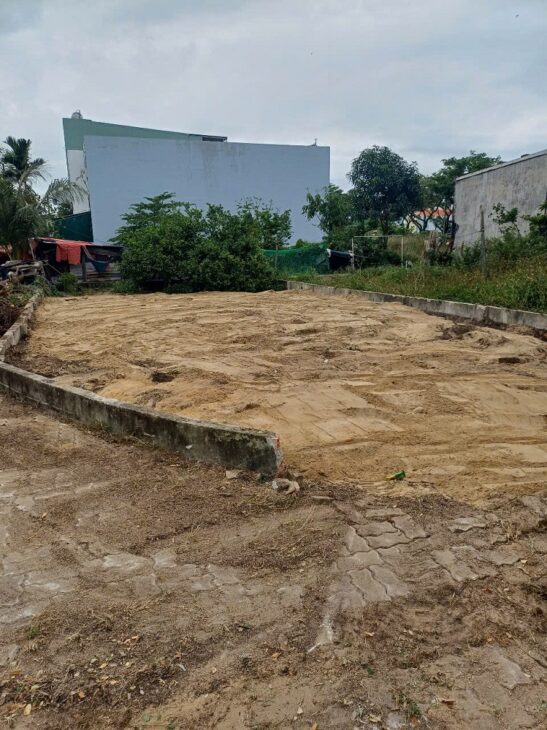 Chính chủ cần bán lô góc biển Tân Trà, quận Ngũ Hành Sơn. Giá tốt đầu tư