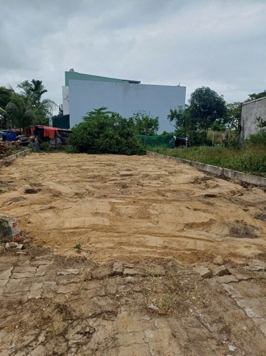Chính chủ cần bán lô góc biển Tân Trà, quận Ngũ Hành Sơn. Giá tốt đầu tư