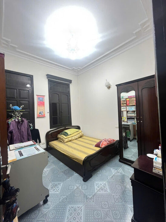 BA ĐÌNH – CÁCH PHỐ CHỈ 10M – LÔ GÓC – KINH DOANH ĐA NGÀNH- NGÕ THÔNG – SỔ ĐỎ A4 – 3 THOÁNG,,