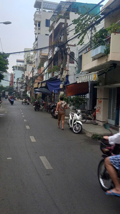 CẦN BÁN GẤP MẶT TIỀN ĐƯỜNG BA ĐÌNH RỘNG 12M, DT 88M2, 2 TẦNG, CHỈ CÒN 9.799 TỶ