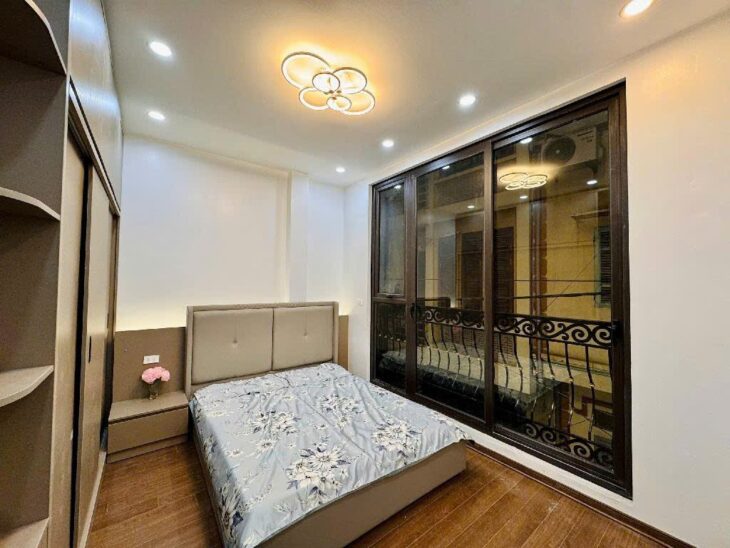 Vị Trí Kim Cương Ngay khu đô thị mỗ lao – Nhà Lô Góc – Ô Tô Đỗ Cửa – Giá Chỉ 200Tr/m²!