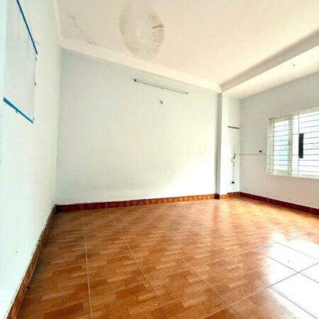 Bán nhà CHDV 34m x 5 tầng giá 6ty2 ngõ 144 Quan Nhân, Thanh Xuân