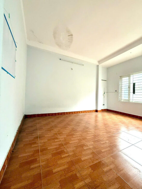Bán nhà CHDV 34m x 5 tầng giá 6ty2 ngõ 144 Quan Nhân, Thanh Xuân