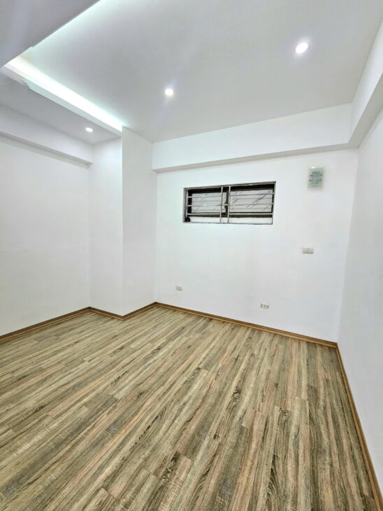 Bán can hộ Xala CT4 , diện tích 70m ,2pn,2vs sổ đỏ chính chủ , tiện ích đầy đủ