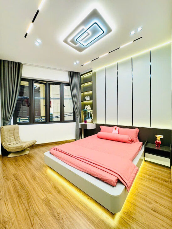 Trung tâm Ba Đình- NGÕ THÔNG GẦN PHỐ / 34/38m2- 4 tầng dân xây -7x tỷ