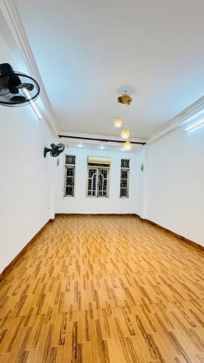 CHẤN ĐỘNG ĐỐNG ĐA – SIÊU PHẨM PHÂN LÔ HIẾM NHƯ KỲ LÂN GIÁNG THẾ