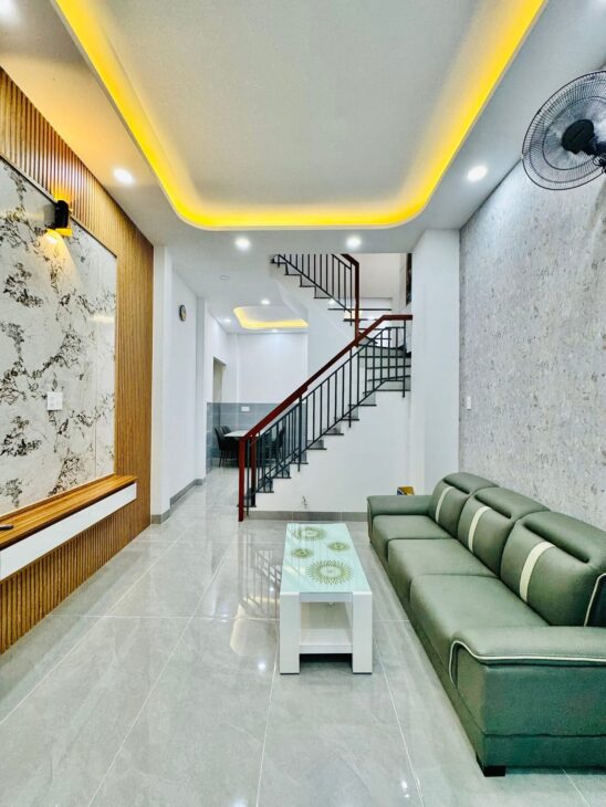 NHÀ XÂY MỚI NGAY BỆNH VIỆN HỒNG ĐỨC NỞ HẬU 3,42M