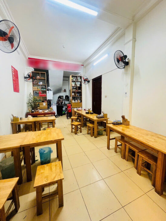 Bán nhà Láng Hạ một nhà ra mặt phố – Kinh doanh hàng ăn, nail & salon – 37m x 5 tầng 12 tỷ