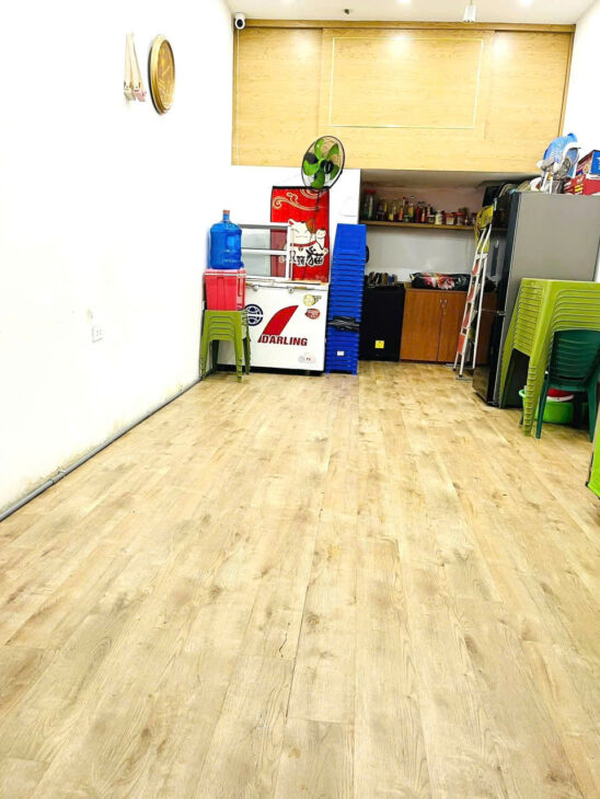 GIÁ TỐT – MÌNH CHO THUÊ MẶT BẰNG KINH DOANH BUỔI SÁNG TỪ 5H-15H CHIỀU TẠI PHỐ CỬA NAM, PHƯỜNG CỬA