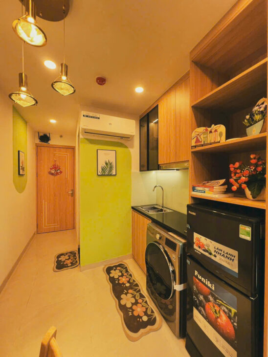 BÁN TÒA CĂN HỘ DỊCH VỤ CAO CẤP MẶT PHỐ CỰ LỘC – OTO TRÁNH – ĐỐI DIỆN ROYAL CITY – 18 PHÒNG KHÉP KÍN