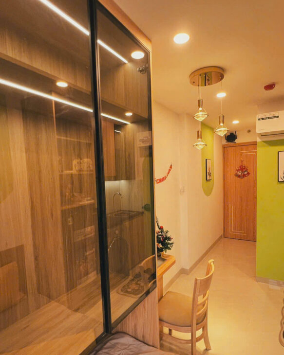 BÁN TÒA CĂN HỘ DỊCH VỤ CAO CẤP MẶT PHỐ CỰ LỘC – OTO TRÁNH – ĐỐI DIỆN ROYAL CITY – 18 PHÒNG KHÉP KÍN