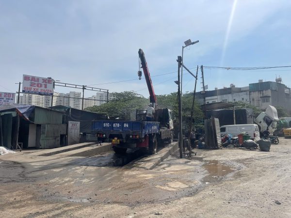 Bình Tân ! Sang Bãi Xe + Quán Cafe , Lợi nhuận mỗi tháng hơn : 30 tr / tháng, 201 Võ trần chí, p