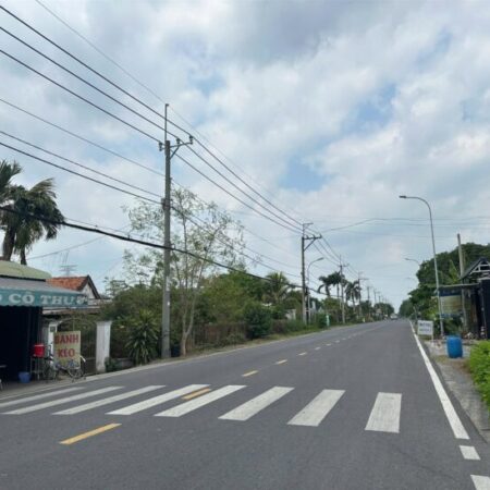 HÀNG THƠM CHỦ NGỘP GIẢM hơn 5 tỷ, BIỆT THỰ 412M2 MẶT TIỀN TRUNG TÂM TRỊ TRẤN CỦ CHI GIÁ