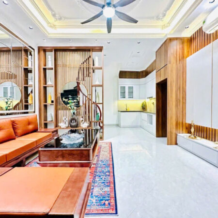 KHU VIP QUÂN ĐỘI HOÀNG VĂN THÁI, BA BƯỚC RA PHỐ, Ở SƯỚNG CHỈ 6.95 TỶ.