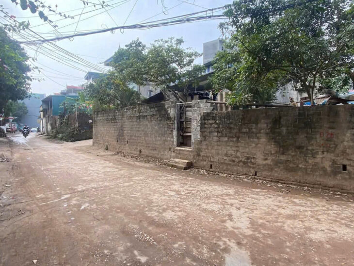 CC cần bán lô đất 60m tại ninh sơn TT chúc sơn chương mỹ