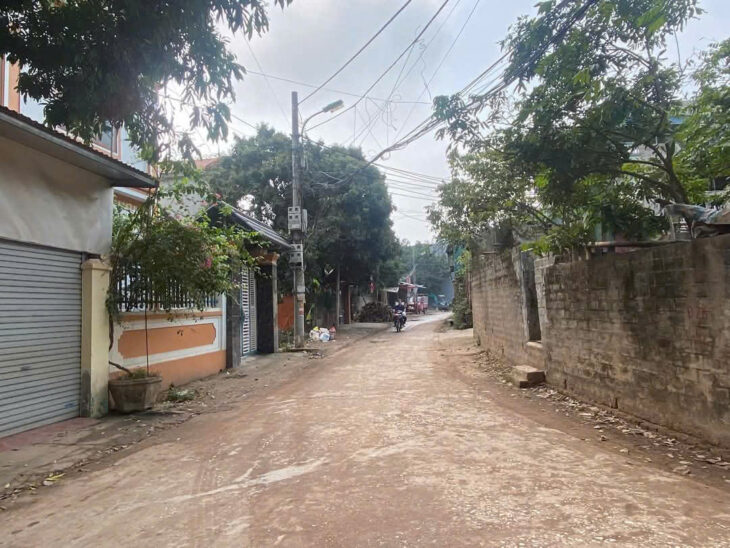 CC cần bán lô đất 60m tại ninh sơn TT chúc sơn chương mỹ