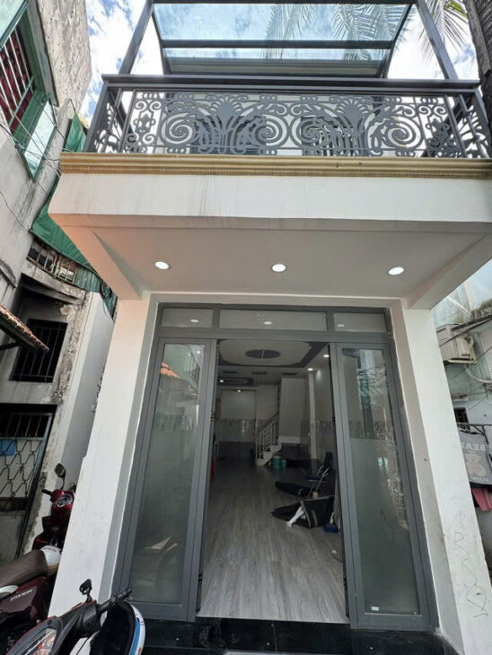 Giá mềm nhất quận 6: 4.15 tỷ – Hồng Bàng-P.12- DT: 4x10m, nở bụng 4,8m, dtcn 40,4m- 1 lầu, 2pn,