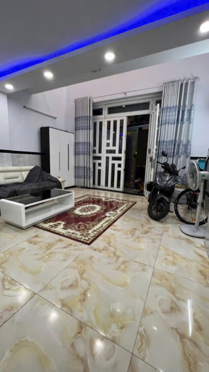 Giá mềm nhất quận Gò vấp 5.7 tỷ: Phạm Văn Chiêu – Phường 14, DT: 44.5 m2(5 x 9). DTSD: 161,7 m2.