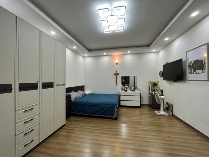 BÁN NHÀ KIM MÃ – DÂN XÂY TÂM HUYẾT – NGÕ RỘNG THOÁNG – 56M2X4T – 11.95 TỶ