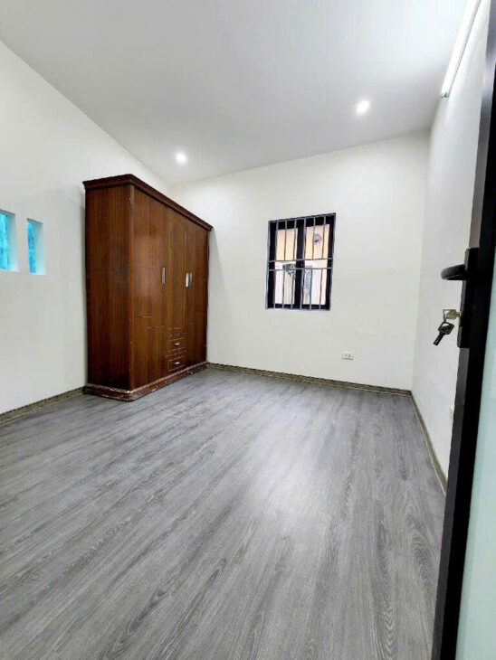 LINH QUANG-Ô TÔ CẠNH NHÀ-HAI THOÁNG-KHỦNG DT57m X 3 TẦNG, QUANH 6 TỶ