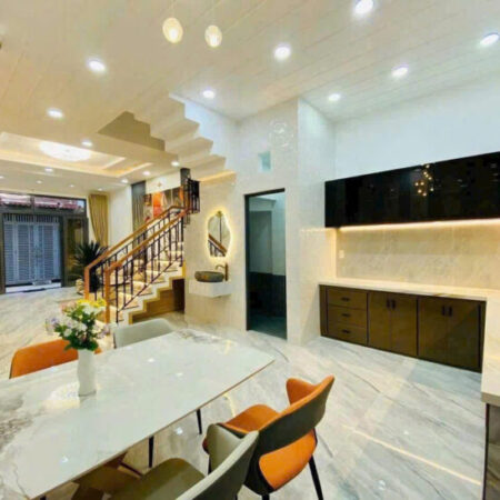 7.3 Tỷ Bán Nhà Kim Giang, Mới koong, Ô tô đỗ cổng– HƯỞNG TRỌN TIỆN ÍCH KĐT Linh Đàm 48m MT:5m