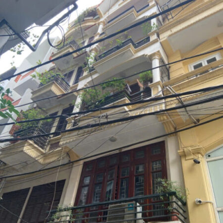 Nhà phân lô vỉa hè ô tô tránh phố Hoàng Quốc Việt, Cầu Giấy, 58m2 x 5T, mặt tiền 5m, 16.7 tỷ