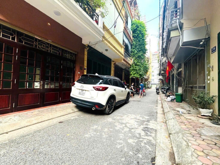 Nhà phân lô vỉa hè ô tô tránh phố Hoàng Quốc Việt, Cầu Giấy, 58m2 x 5T, mặt tiền 5m, 16.7 tỷ