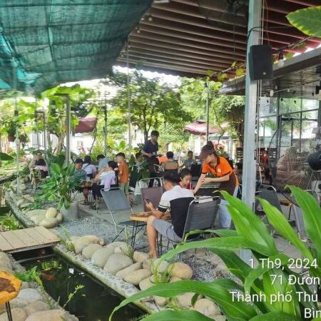 Bình Dương ! QUÁN ĐẸP ! QUÁN Cafe S/VƯỜN DTSD : 1000 m2, MB thuê chỉ 10tr / tháng, Tel : 0917103538