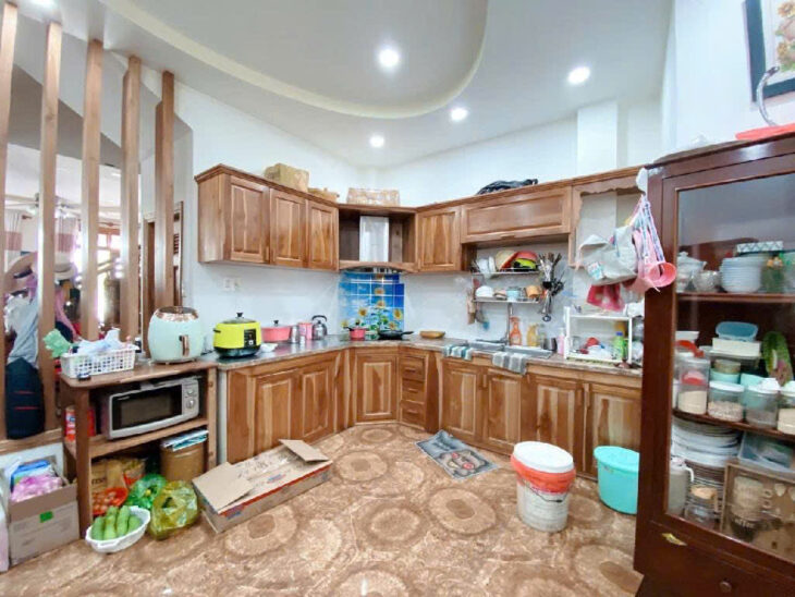 GẤP BÁN Biệt thự mini giảm 2tỷ Giá mới: 9tỷ8 -1 hầm 4 lầu-Nội thất gỗ cao cấp-HXH THÔNG-Khu VIP