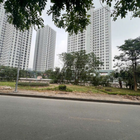 BIỆT THỰ VIEW TRIỆU ĐÔ BẮC LINH ĐÀM