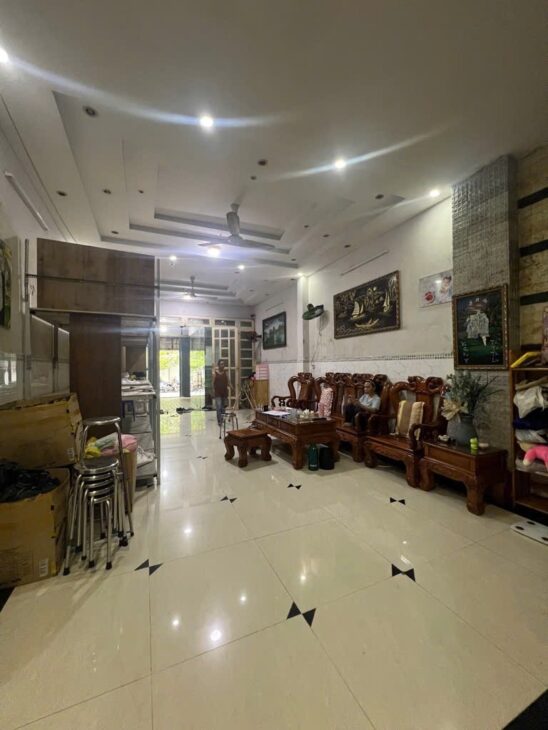 CẮT LỖ SÂU – CHỈ 8.2 TỶ – MẶT TIỀN KD LÊ ĐÌNH CẨN – 110m2 – 3 TẦNG