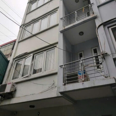 BÁN NHÀ ĐỐNG ĐA-HÀO NAM-5T-4NGU-8.2TY. LH: 0982769586