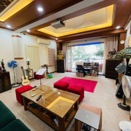 BÁN NHÀ PHÂN LÔ CẤU GIẤY, ÔTÔ ĐỖ CỬA, DÂN XÂY 2 THOÁNG, DT54M2 × 5T GIÁ 12 TỶ 980