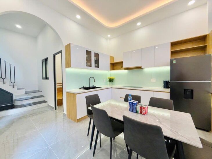 NƠI TUYỆT VỜI 1 căn VILLA MINI GIỮ LÒNG SG MÀ GIẢ CHỈ NHỈNH 7 TỶ DTSD hơn 200m2.