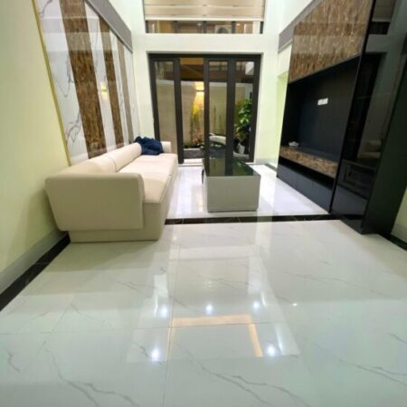 LÔ GÓC HỒNG MAI – 50M RA PHỐ – 6 TẦNG THANG MÁY – GIÁ 8 TỶ