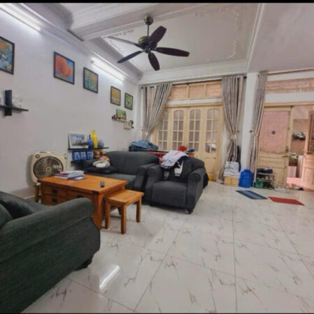 BÁN NHÀ ĐẸP – NGÕ THÔNG – HÀO NAM GẦN 318 ĐÊ LA THÀNH – GIÁ 13.5 TỶ!