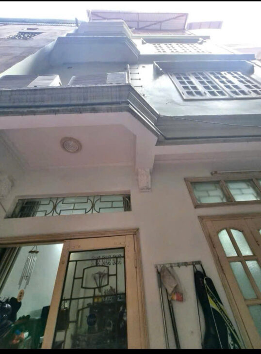 BÁN NHÀ ĐẸP – NGÕ THÔNG – HÀO NAM GẦN 318 ĐÊ LA THÀNH – GIÁ 13.5 TỶ!