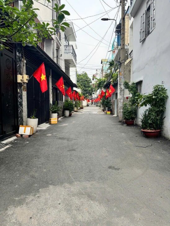 HXH 7 chỗ,60m2, 4×15, 2 tầng,sát mặt tiền,Nguyễn Tư Giản,Gò Vấp,Nhà đẹp ở ngay,chỉ 6tỷ