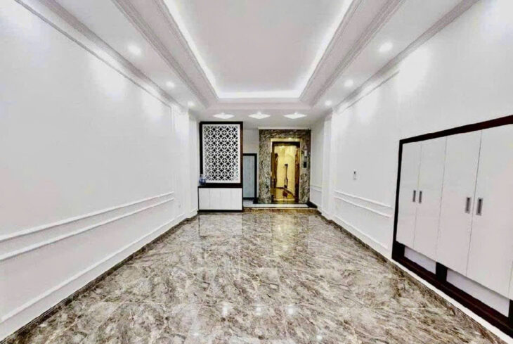 Bán Nhà Hoàng Văn Thái Thanh Xuân, Thang Máy, Ô tô đỗ Cổng, Ngõ Thông 5 tầng 35m2 7.48 tỷ