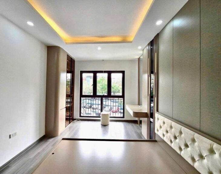 Bán Nhà Hoàng Văn Thái Thanh Xuân, Thang Máy, Ô tô đỗ Cổng, Ngõ Thông 5 tầng 35m2 7.48 tỷ