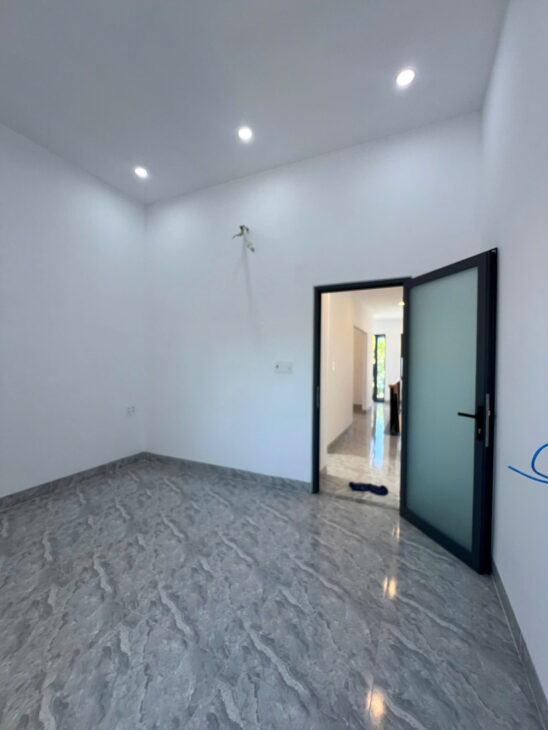 bán nhà tân phước bình tân nha trang dt 57.8m2 giá 2ty650tr Lh : chế thị ngọc bícht