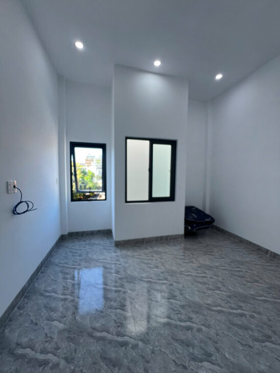 bán nhà tân phước bình tân nha trang dt 57.8m2 giá 2ty650tr Lh : chế thị ngọc bícht