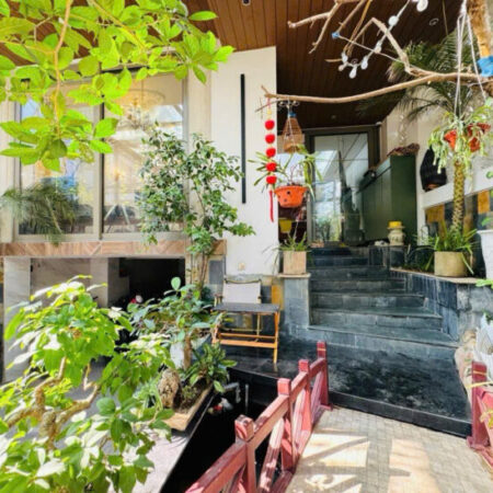 BIỆT THỰ SÂN VƯỜN TÂY HỒ SIÊU ĐẸP-LÔ GÓC-THANG MÁY-Ô TÔ ĐỖ TRONG HẦM 0965549363