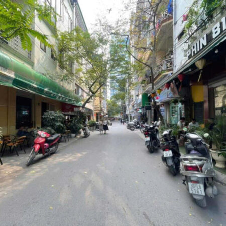 23,3 tỷ – Nhà mặt ngõ ô tô kinh doanh Pháo Đài Láng – 70m xây 5 tầng, MT 4m